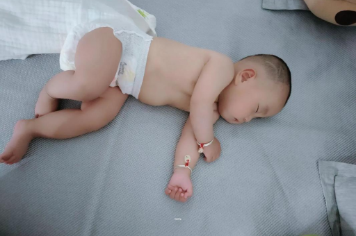 荣成宝宝老打喷嚏怎么办